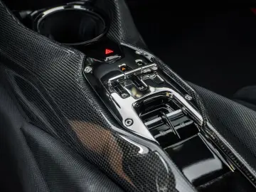 FERRARI 812 Competizione - Rosso Magma - Atelier - 1 of