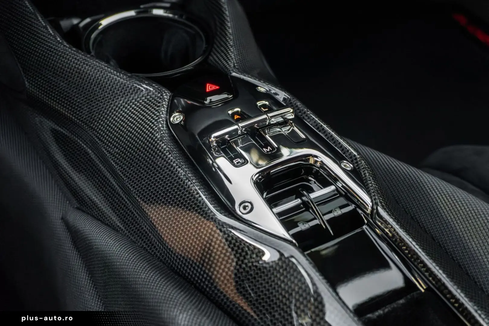 FERRARI 812 Competizione - Rosso Magma - Atelier - 1 of