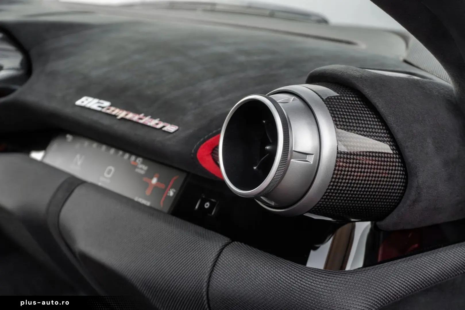 FERRARI 812 Competizione - Rosso Magma - Atelier - 1 of