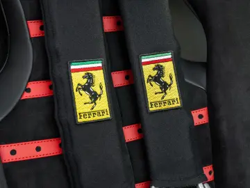 FERRARI 812 Competizione - Rosso Magma - Atelier - 1 of
