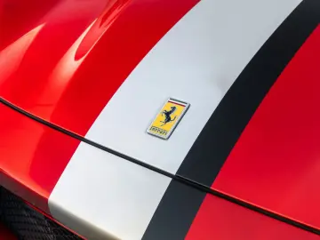 FERRARI 812 Competizione - Rosso Magma - Atelier - 1 of