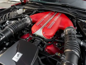 FERRARI 812 Competizione - Rosso Magma - Atelier - 1 of