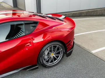 FERRARI 812 Competizione - Rosso Magma - Atelier - 1 of