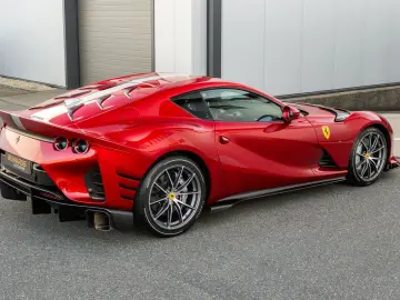 FERRARI 812 Competizione - Rosso Magma - Atelier - 1 of