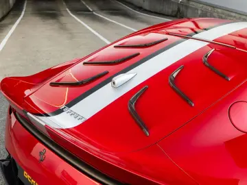 FERRARI 812 Competizione - Rosso Magma - Atelier - 1 of