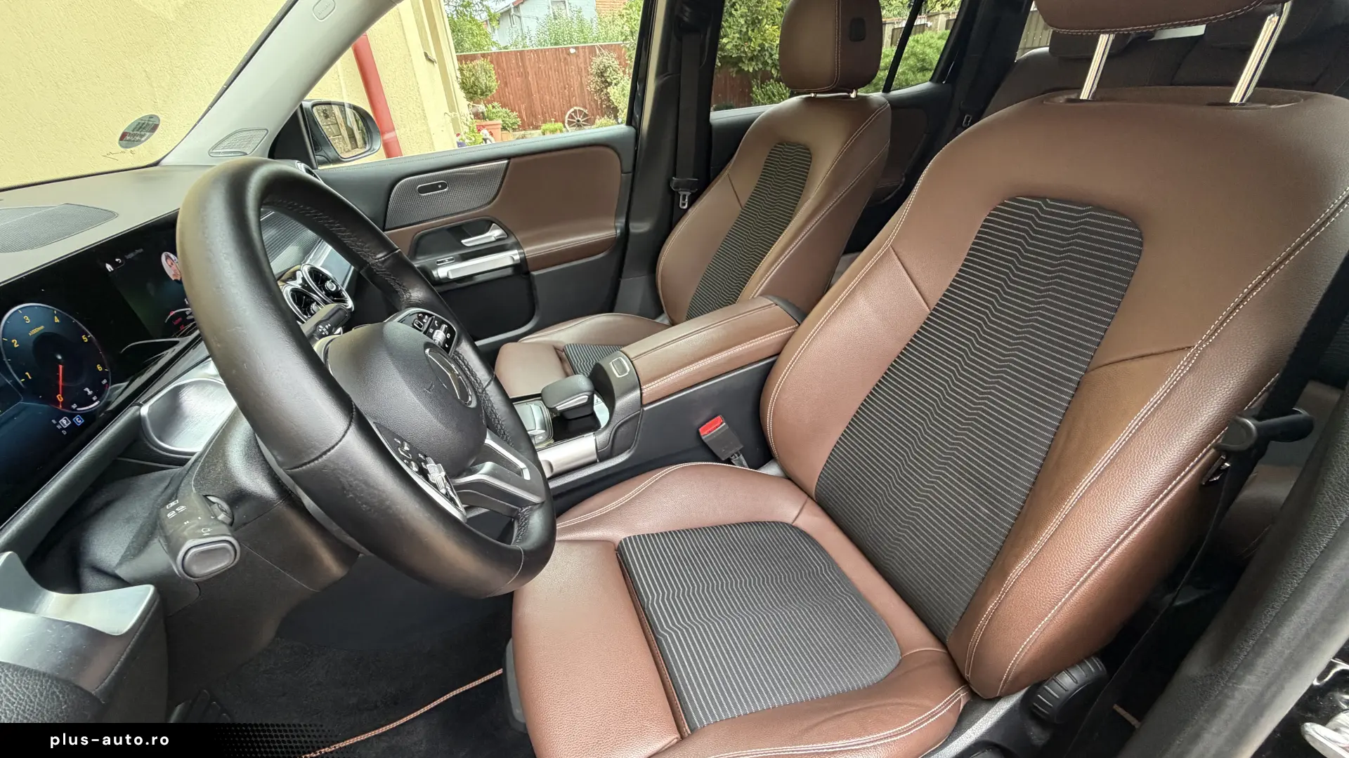 Mercedes-Benz GLB 220d 4Matic   TVA deductibil   finantare