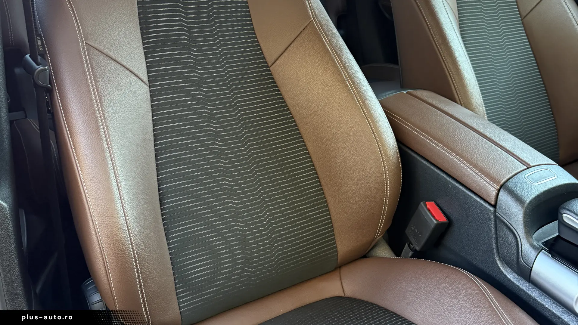 Mercedes-Benz GLB 220d 4Matic   TVA deductibil   finantare