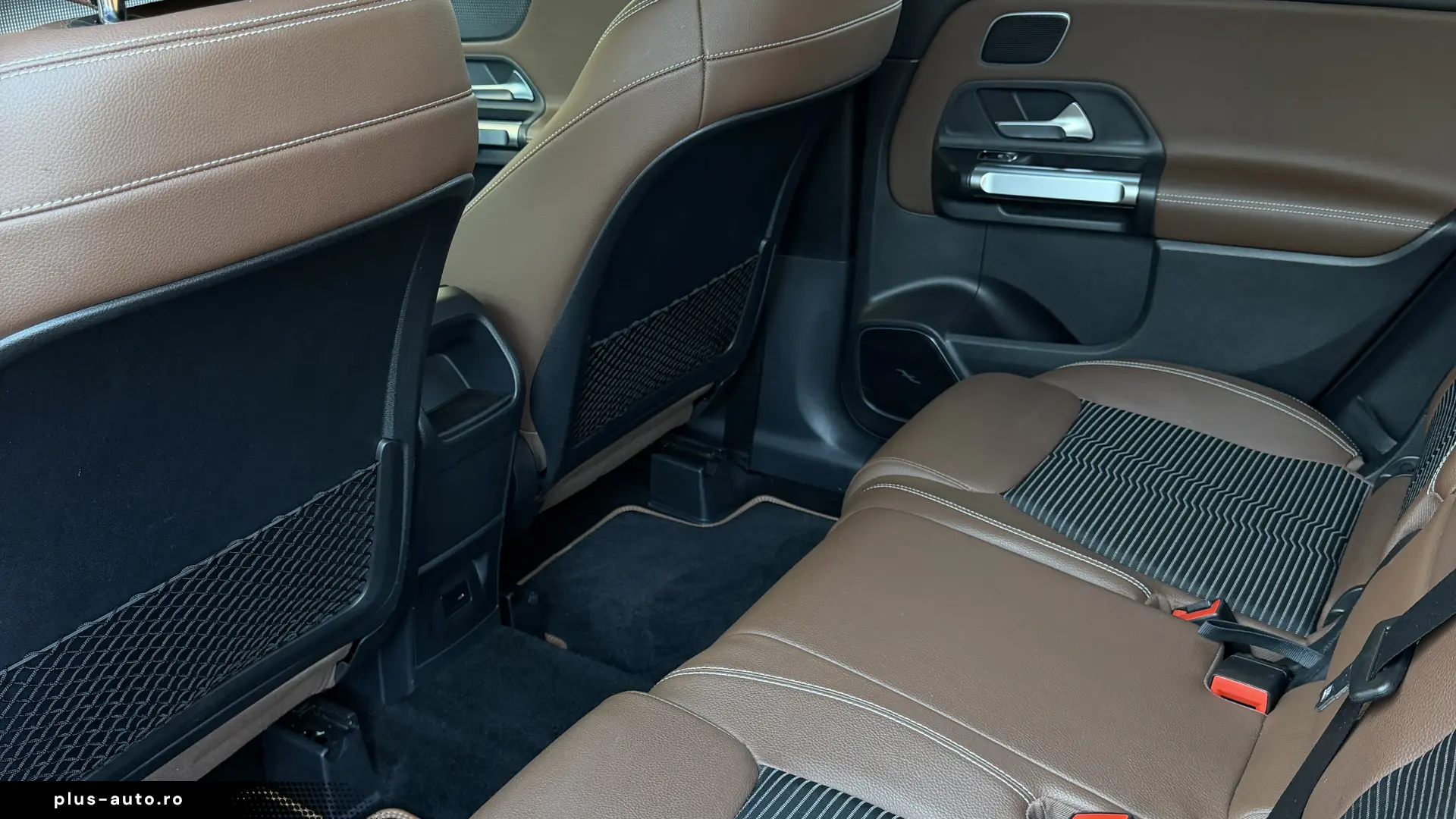 Mercedes-Benz GLB 220d 4Matic   TVA deductibil   finantare