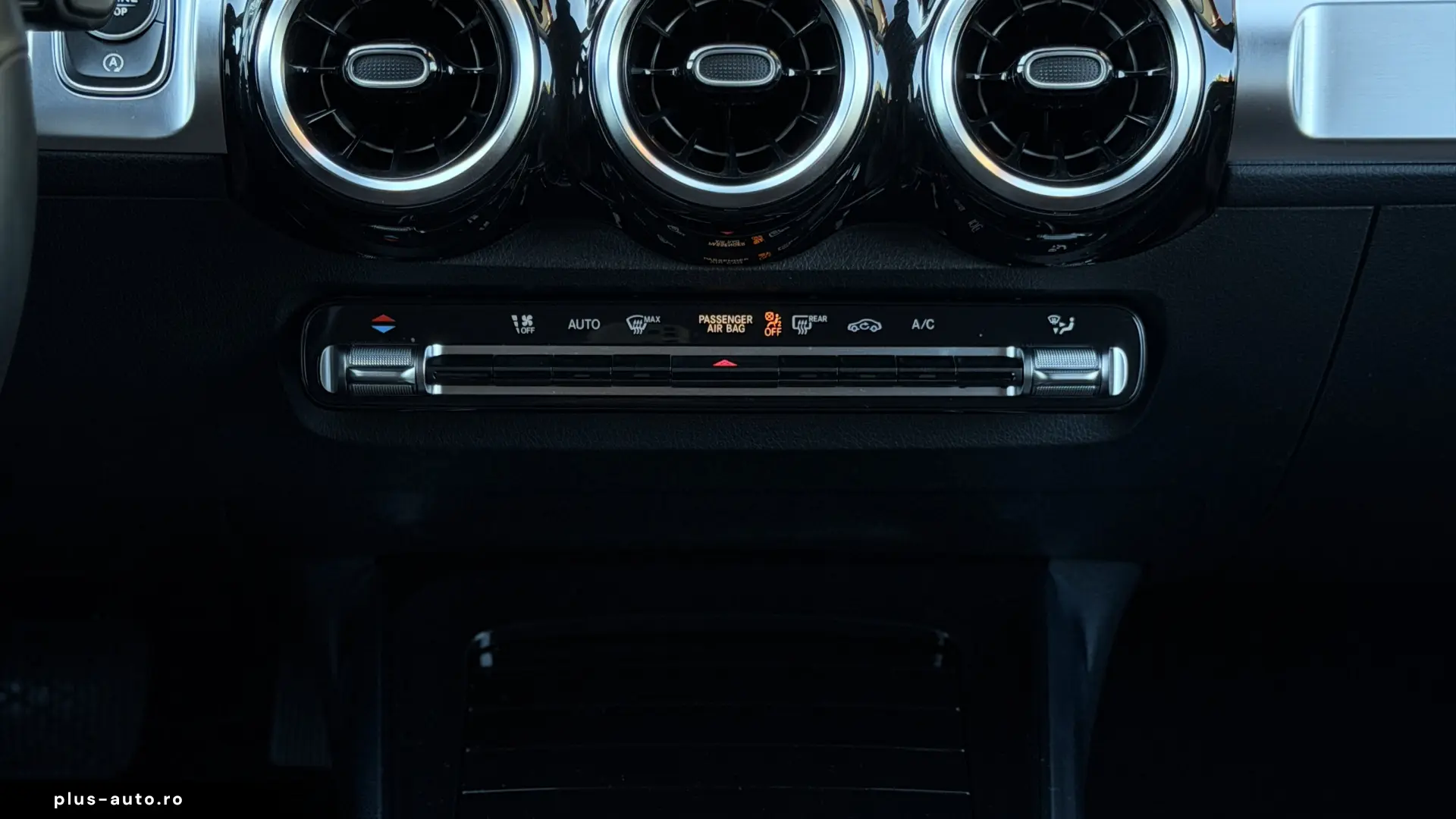 Mercedes-Benz GLB 220d 4Matic   TVA deductibil   finantare