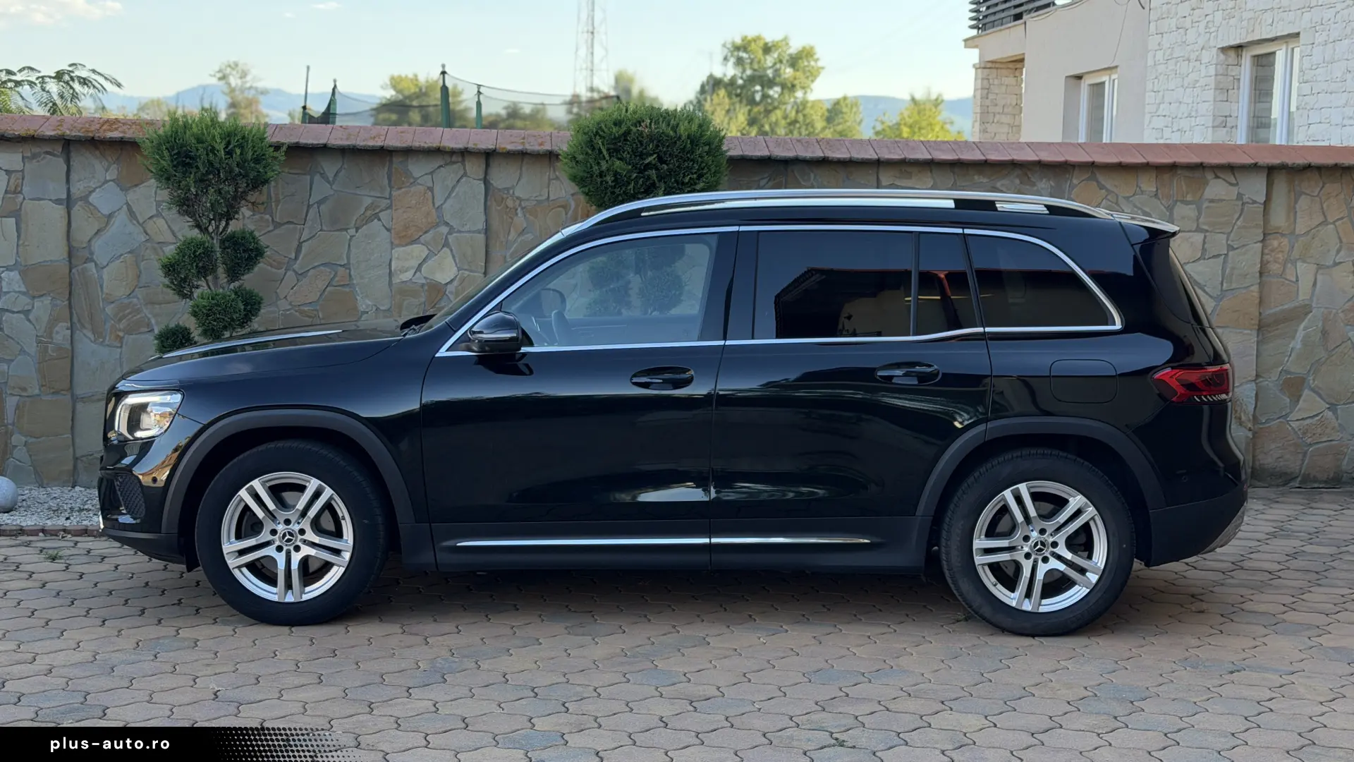 Mercedes-Benz GLB 220d 4Matic   TVA deductibil   finantare