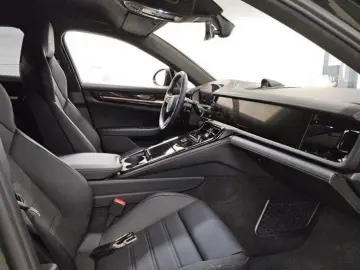 PORSCHE Panamera Turbo E-Hybrid Active Ride SportDesign