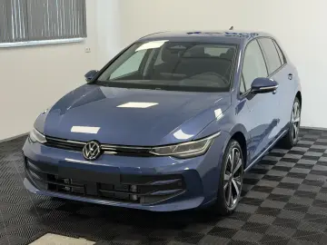 Volkswagen Golf 1.5 eTSI DSG Life 5Y guarantee ErgoActiv