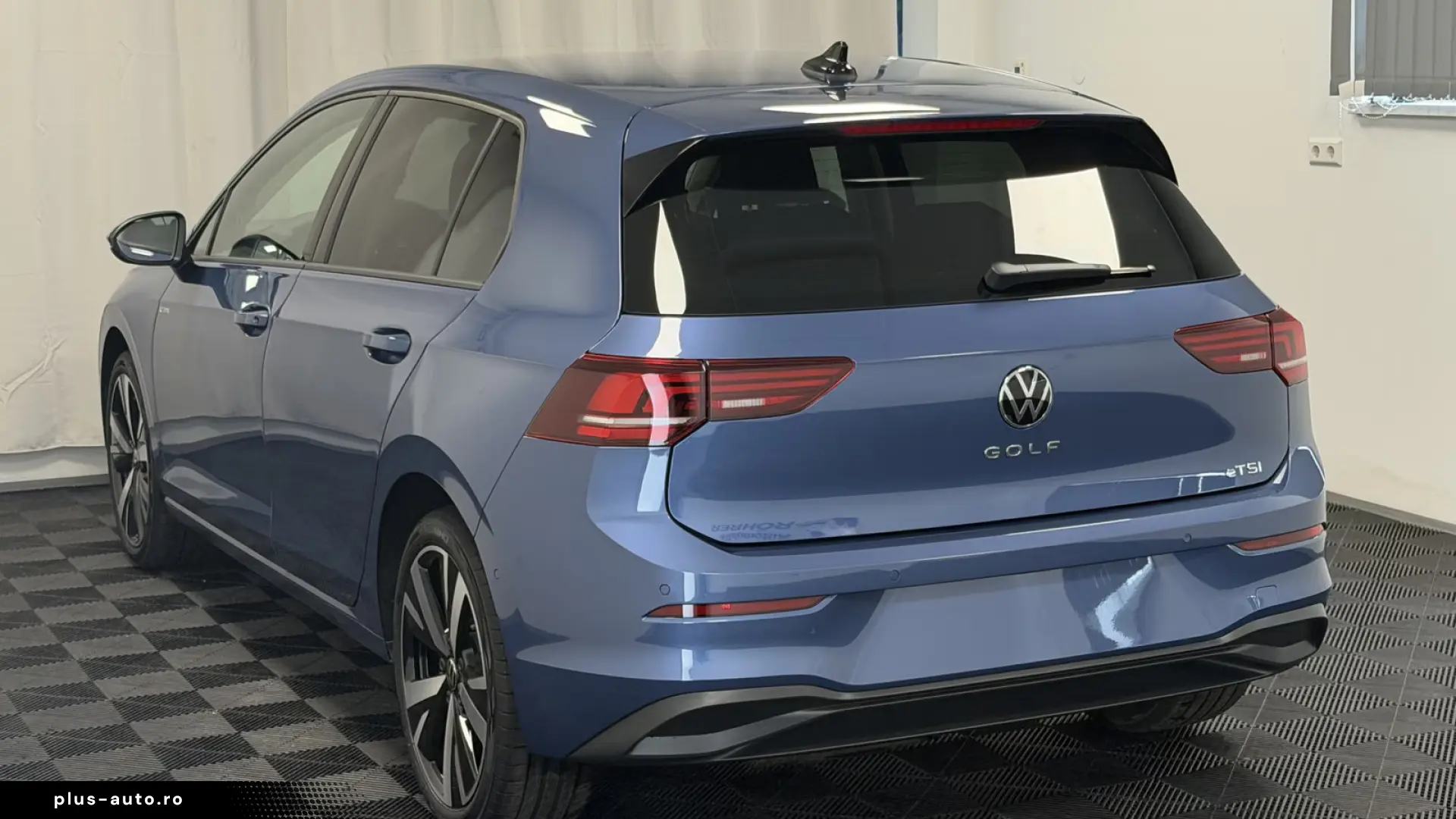 Volkswagen Golf 1.5 eTSI DSG Life 5Y guarantee ErgoActiv