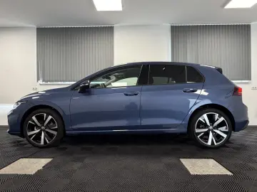 Volkswagen Golf 1.5 eTSI DSG Life 5Y guarantee ErgoActiv