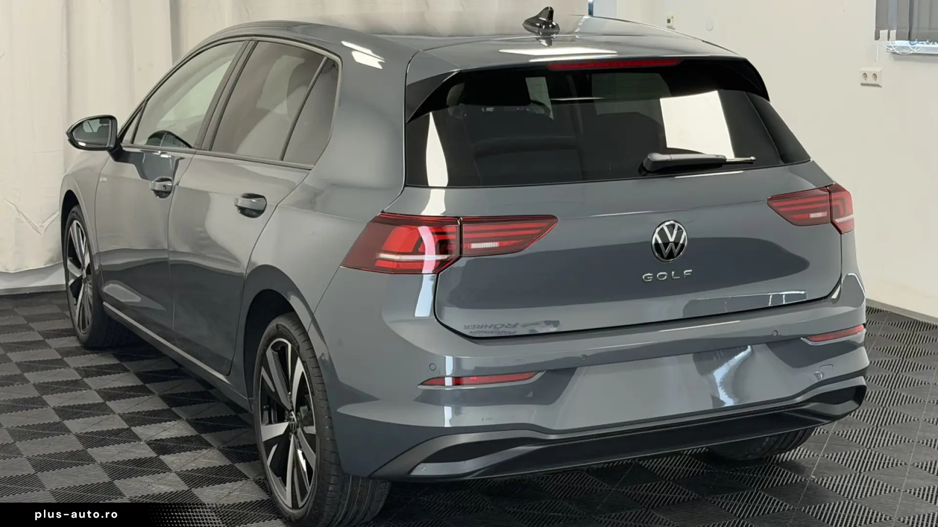 Volkswagen Golf 1.5 TSI Life 5Y guarantee ErgoActiv