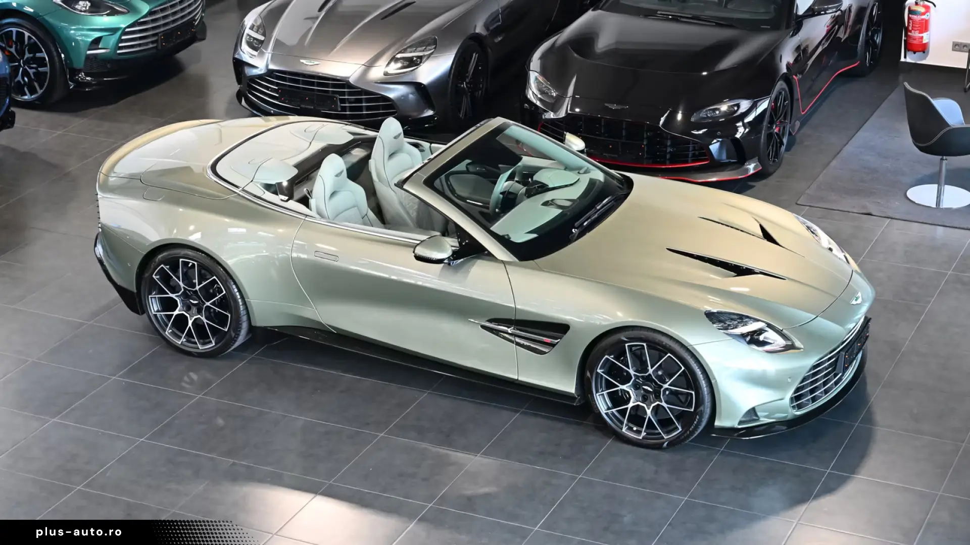 Aston Martin Vanquish Volante California Sage