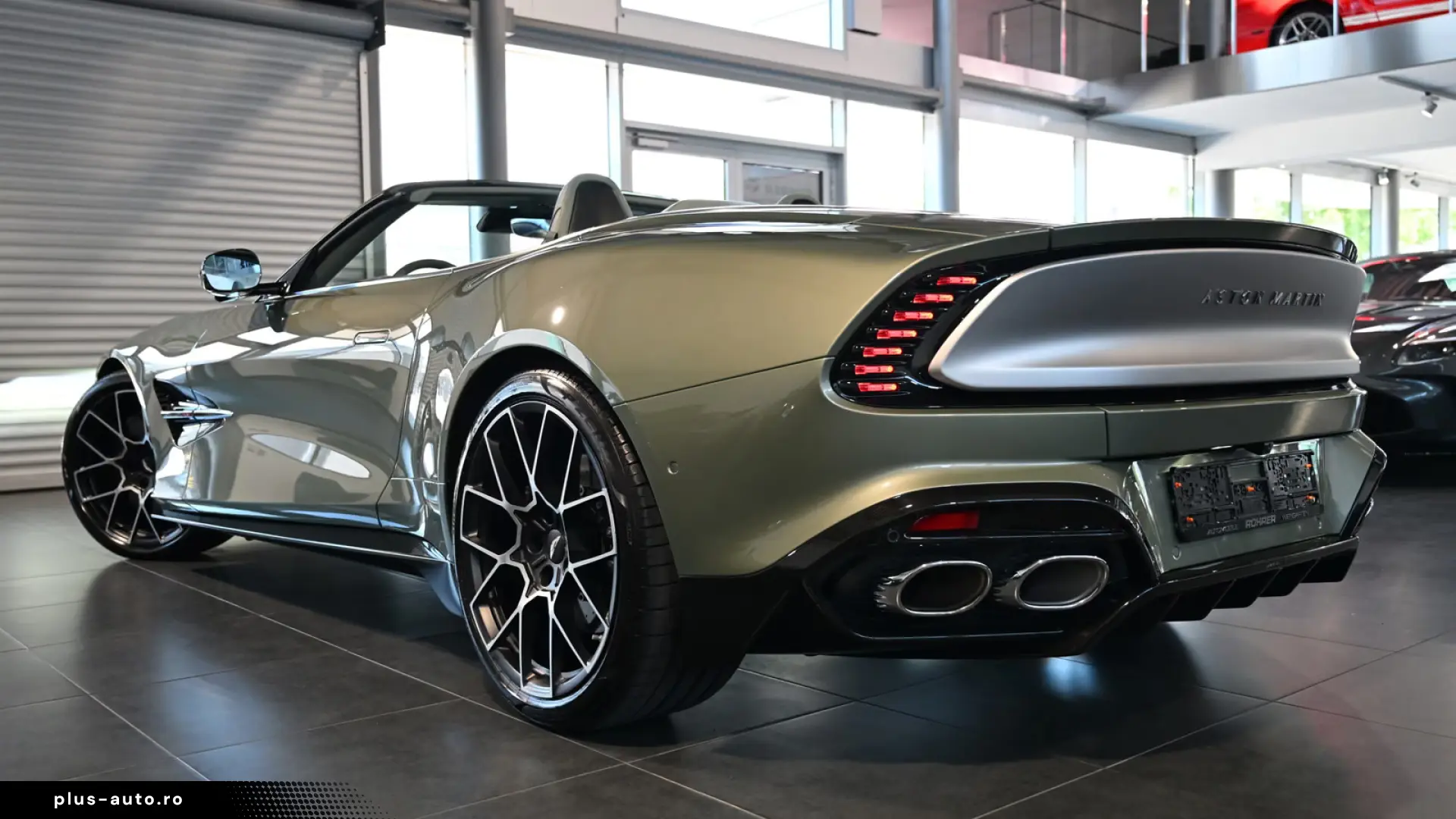Aston Martin Vanquish Volante California Sage
