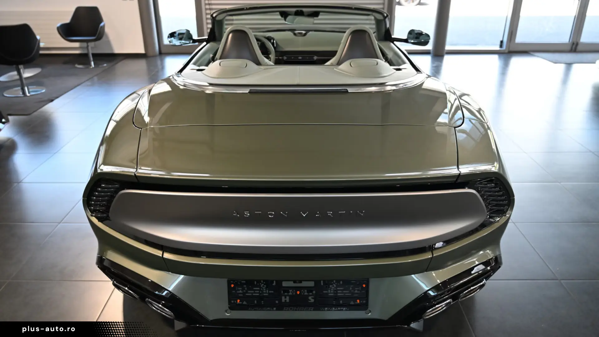 Aston Martin Vanquish Volante California Sage