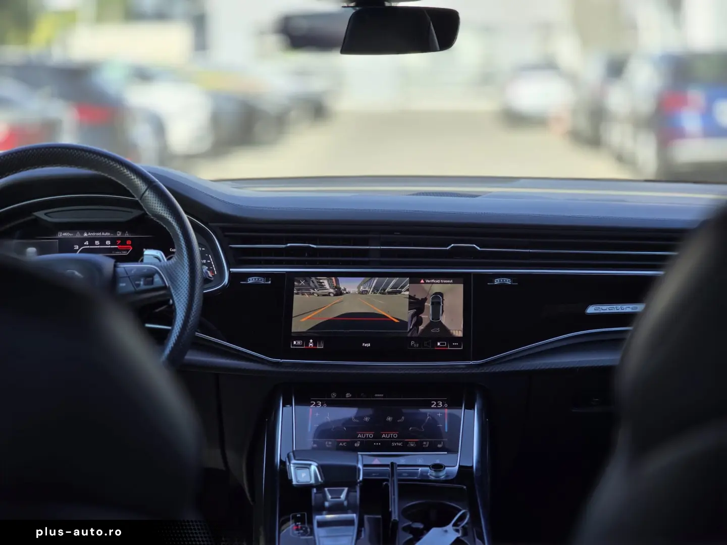 Audi RSQ8