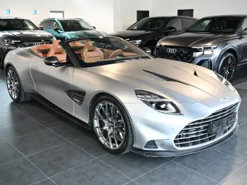 Aston Martin Vanquish Volante Q Satin Full Carbon