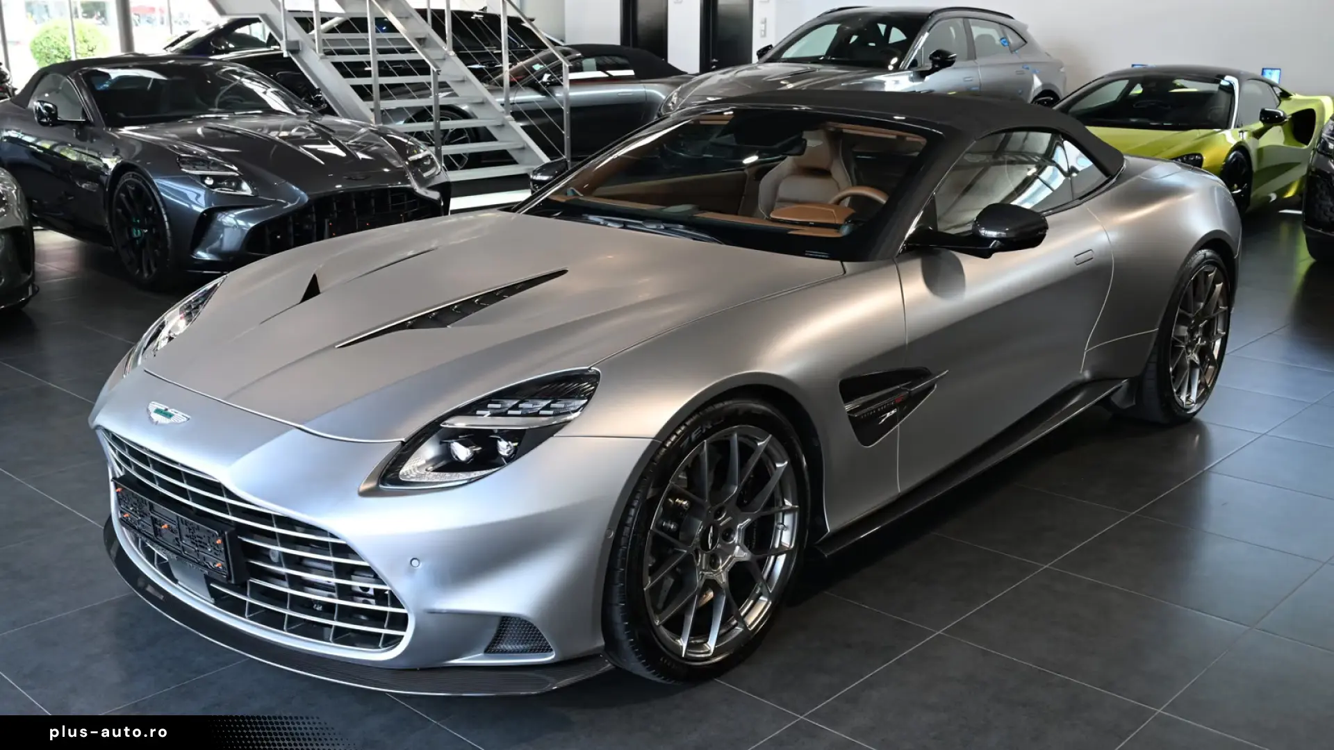 Aston Martin Vanquish Volante Q Satin Full Carbon