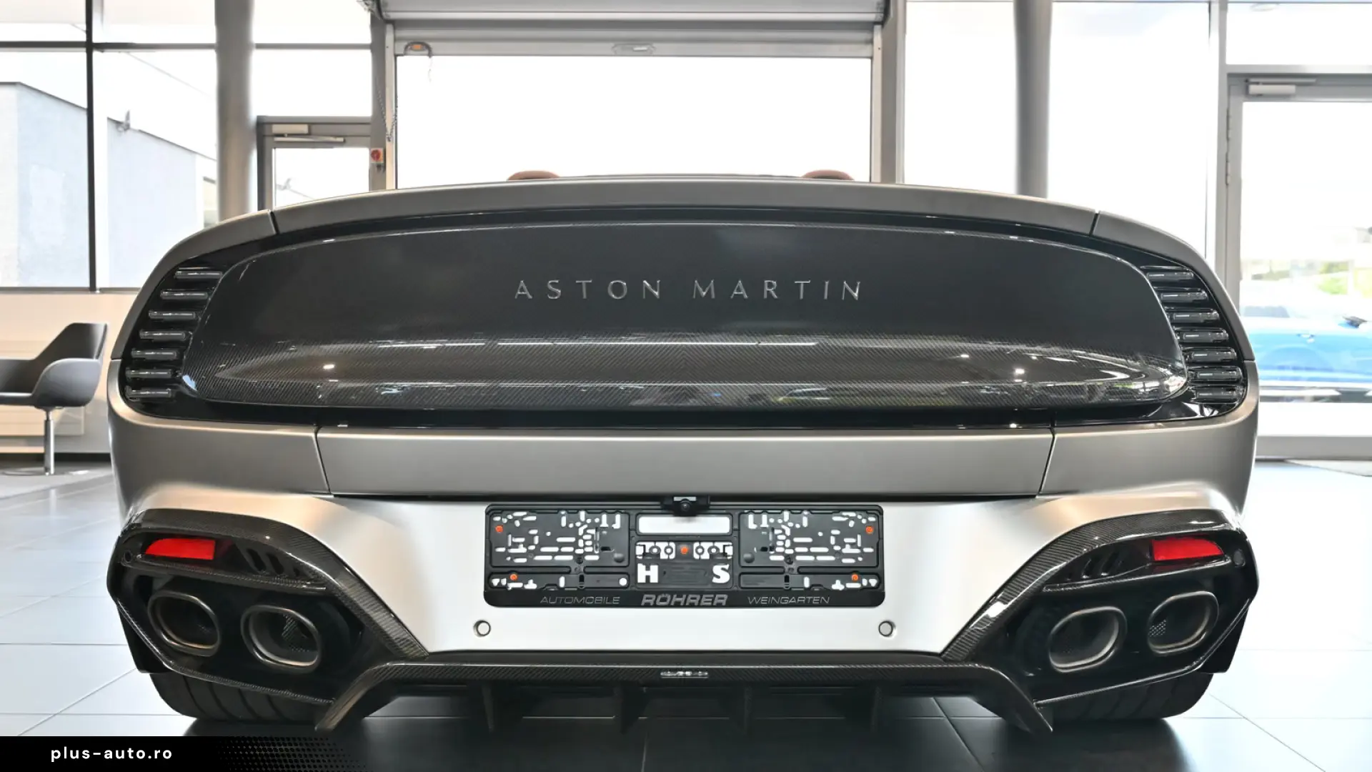 Aston Martin Vanquish Volante Q Satin Full Carbon