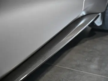 Aston Martin Vanquish Volante Q Satin Full Carbon