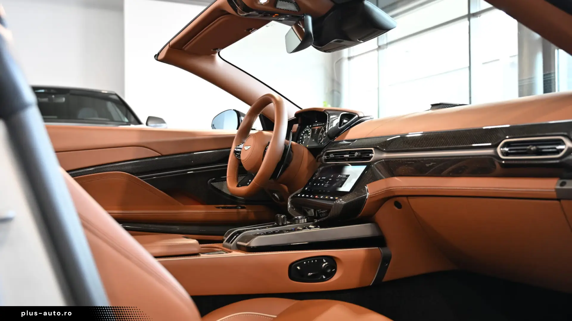 Aston Martin Vanquish Volante Q Satin Full Carbon