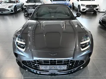 Aston Martin V8 Vantage Roadster Epsilon Black B&W