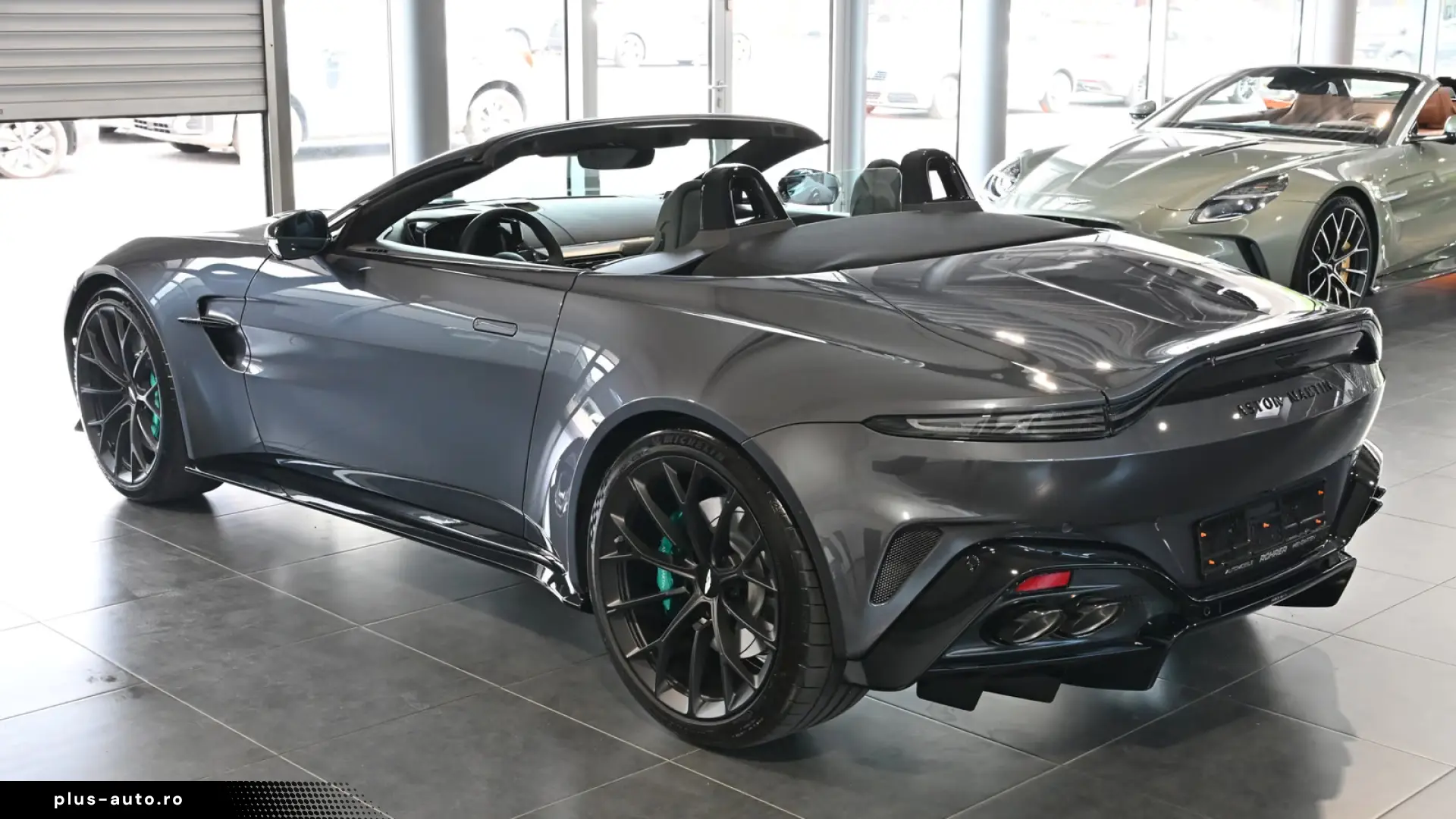 Aston Martin V8 Vantage Roadster Epsilon Black B&W