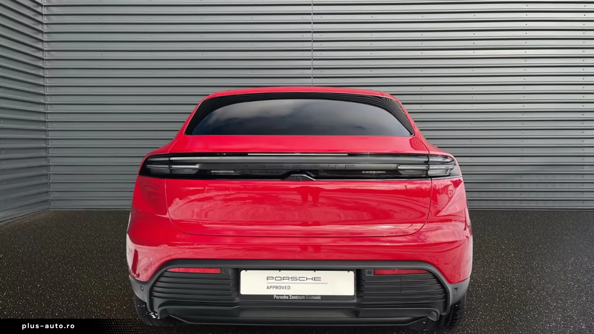 Porsche Macan BOSE air suspension 21-inch rearview camera