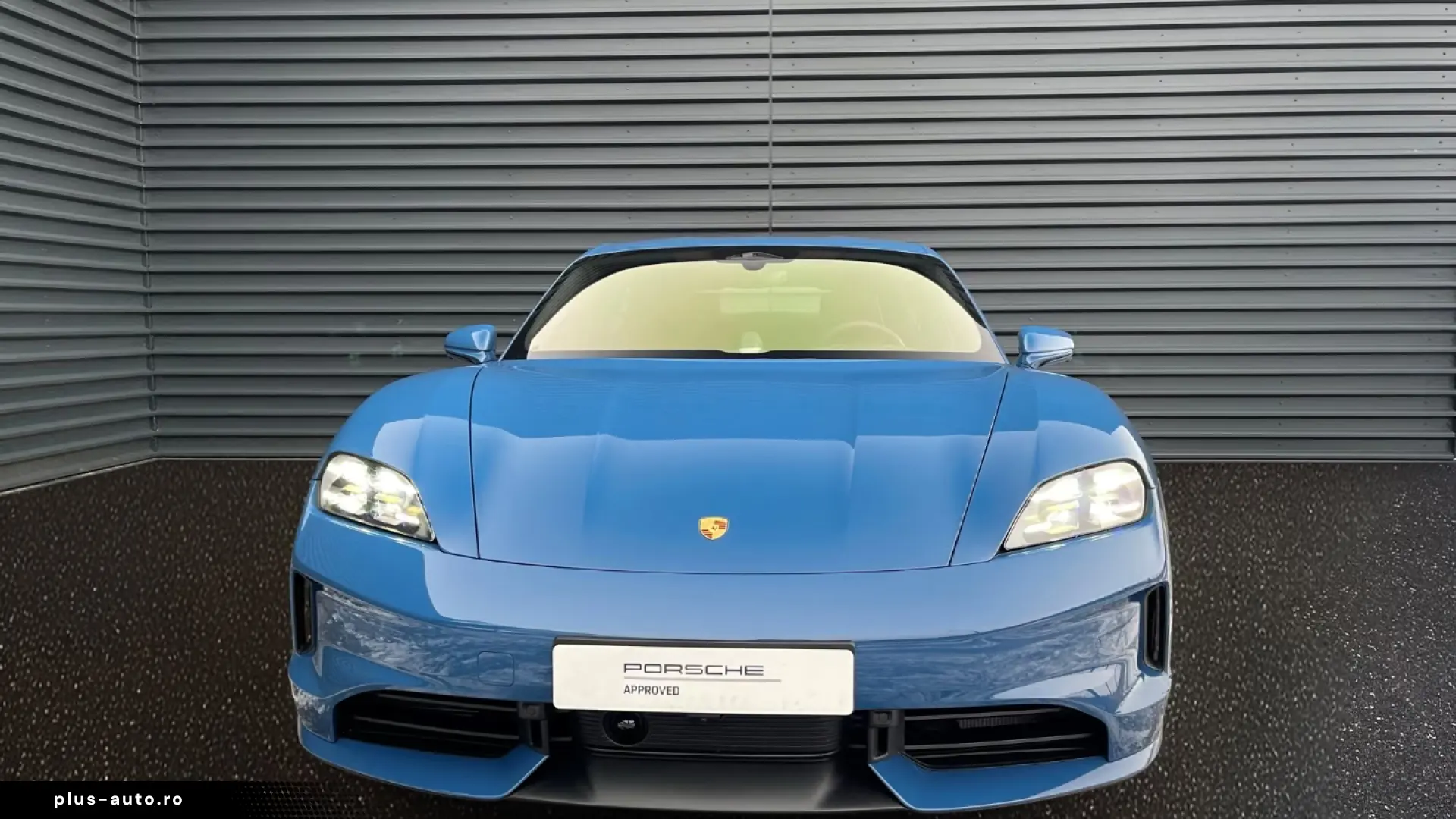 Porsche Taycan Black Edition InnoDrive ACC