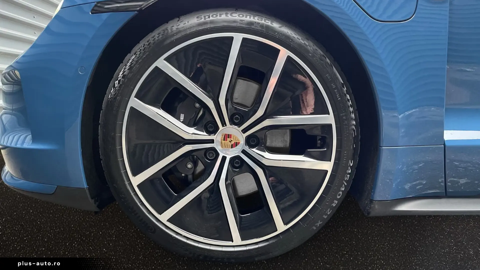 Porsche Taycan Black Edition InnoDrive ACC