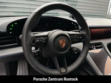 Porsche Taycan Black Edition InnoDrive ACC