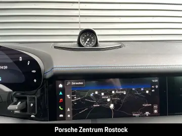 Porsche Taycan Black Edition InnoDrive ACC