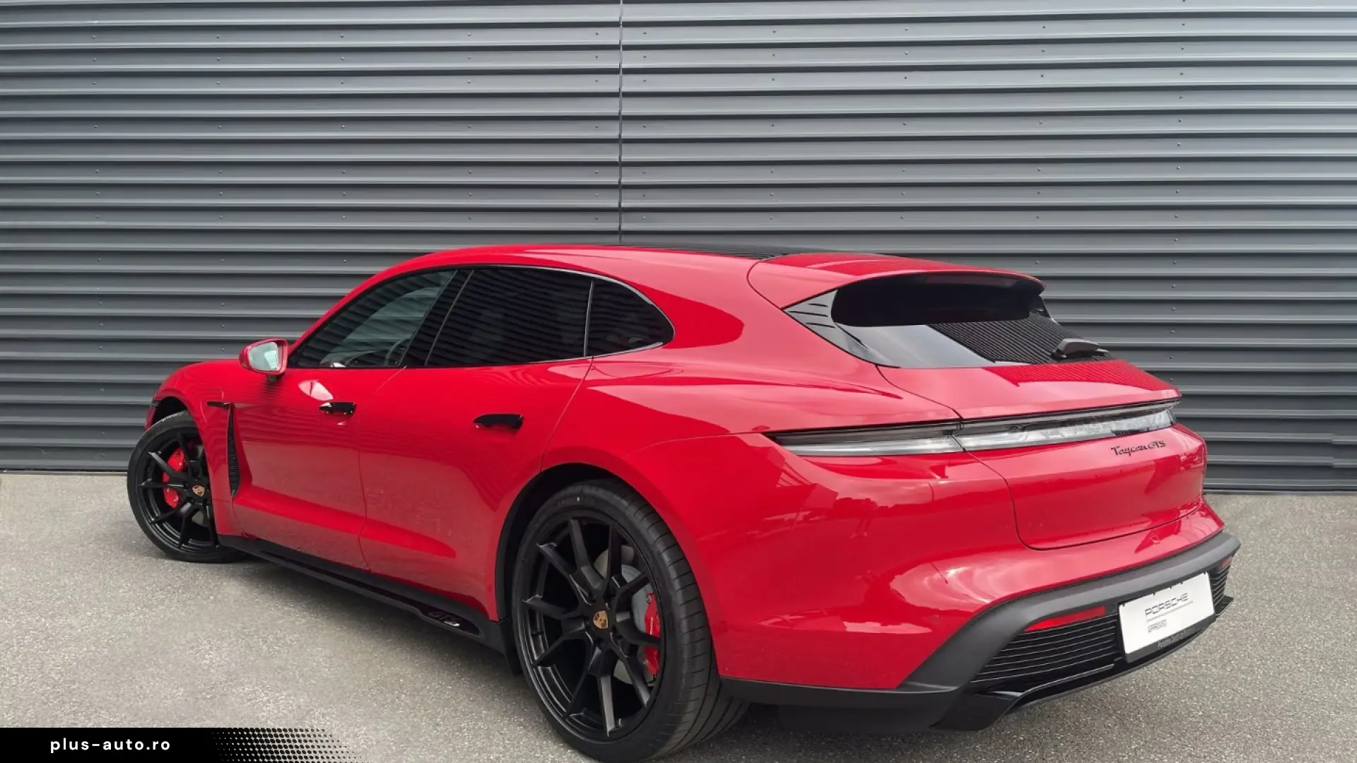 Porsche Taycan GTS Sport Turismo InnoDrive Soft-Close