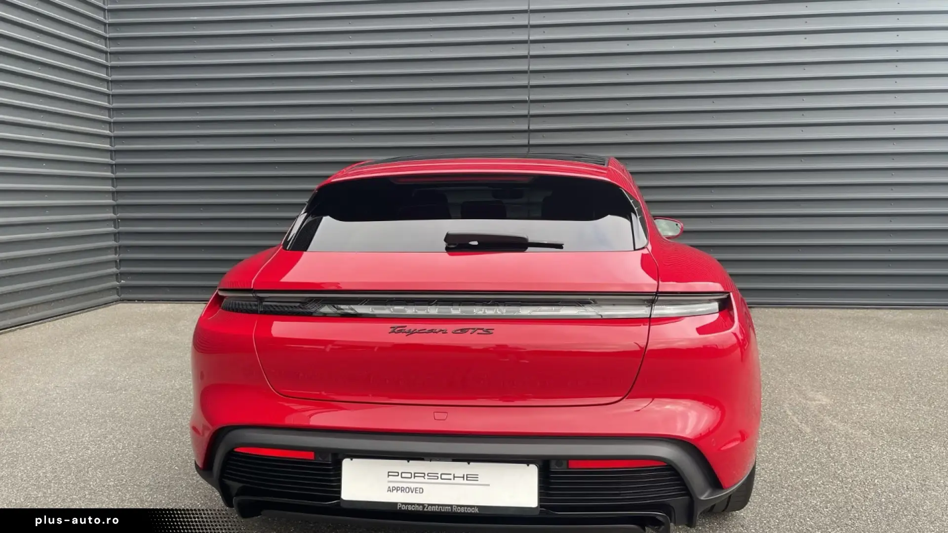 Porsche Taycan GTS Sport Turismo InnoDrive Soft-Close