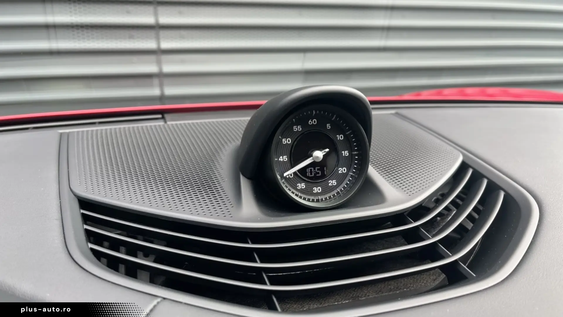 Porsche Taycan GTS Sport Turismo InnoDrive Soft-Close