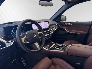 BMW X5 xDrive40i M Sport AHK Pano DAProf. PAProf.
