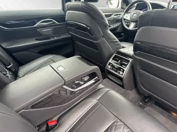 BMW 745e M Sport Laser Head-Up DA-Prof. H K