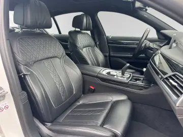 BMW 745e M Sport Laser Head-Up DA-Prof. H K