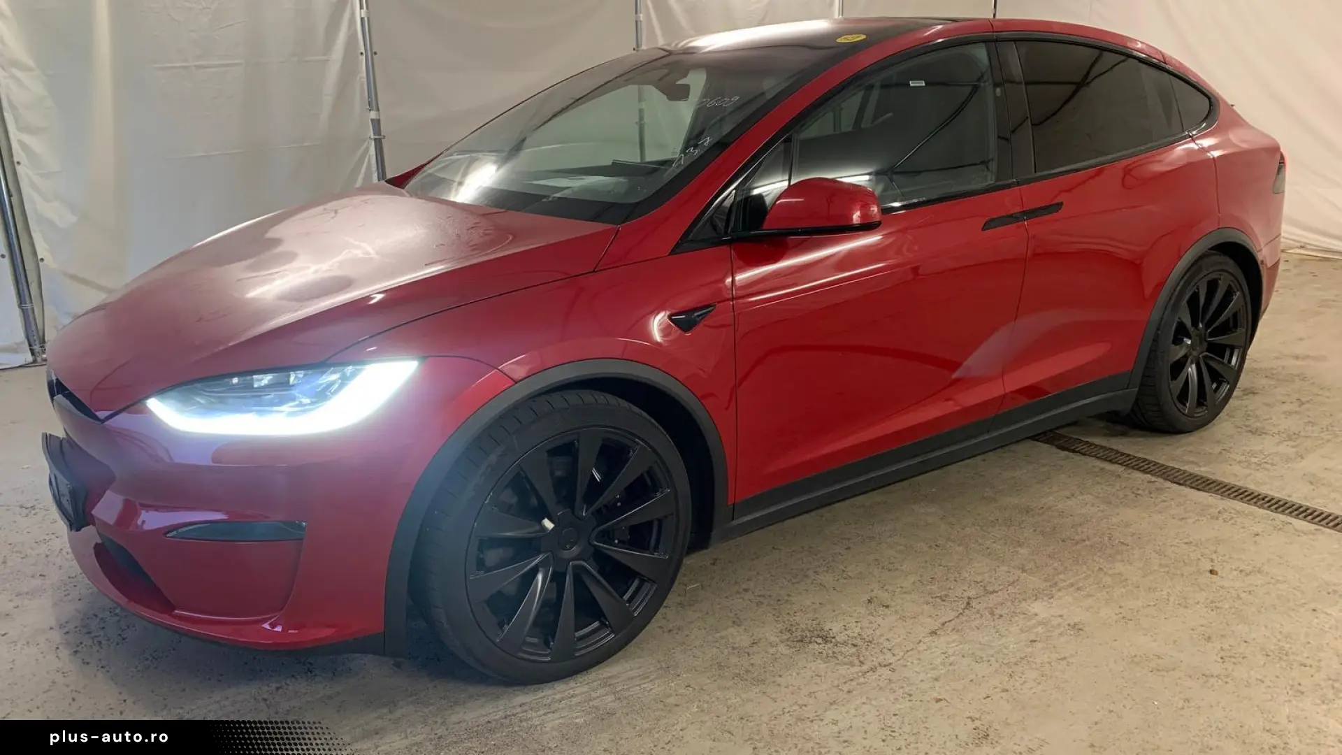 Tesla Model X PLAID AWD 6 Seats 22Z AIR TOW BAR AUTOPILOT