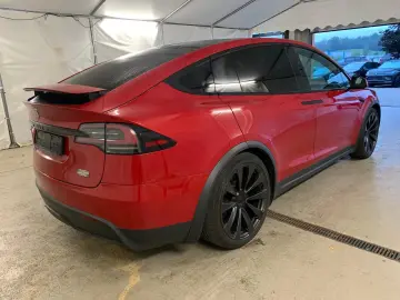 Tesla Model X PLAID AWD 6 Seats 22Z AIR TOW BAR AUTOPILOT
