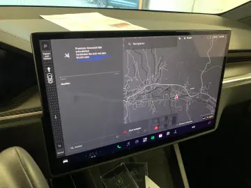 Tesla Model X PLAID AWD 6 Seats 22Z AIR TOW BAR AUTOPILOT