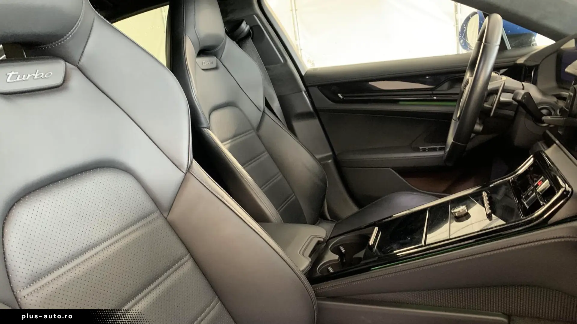 Porsche Panamera Turbo E-Hybrid ACTIVE-RIDE INNODRIVE