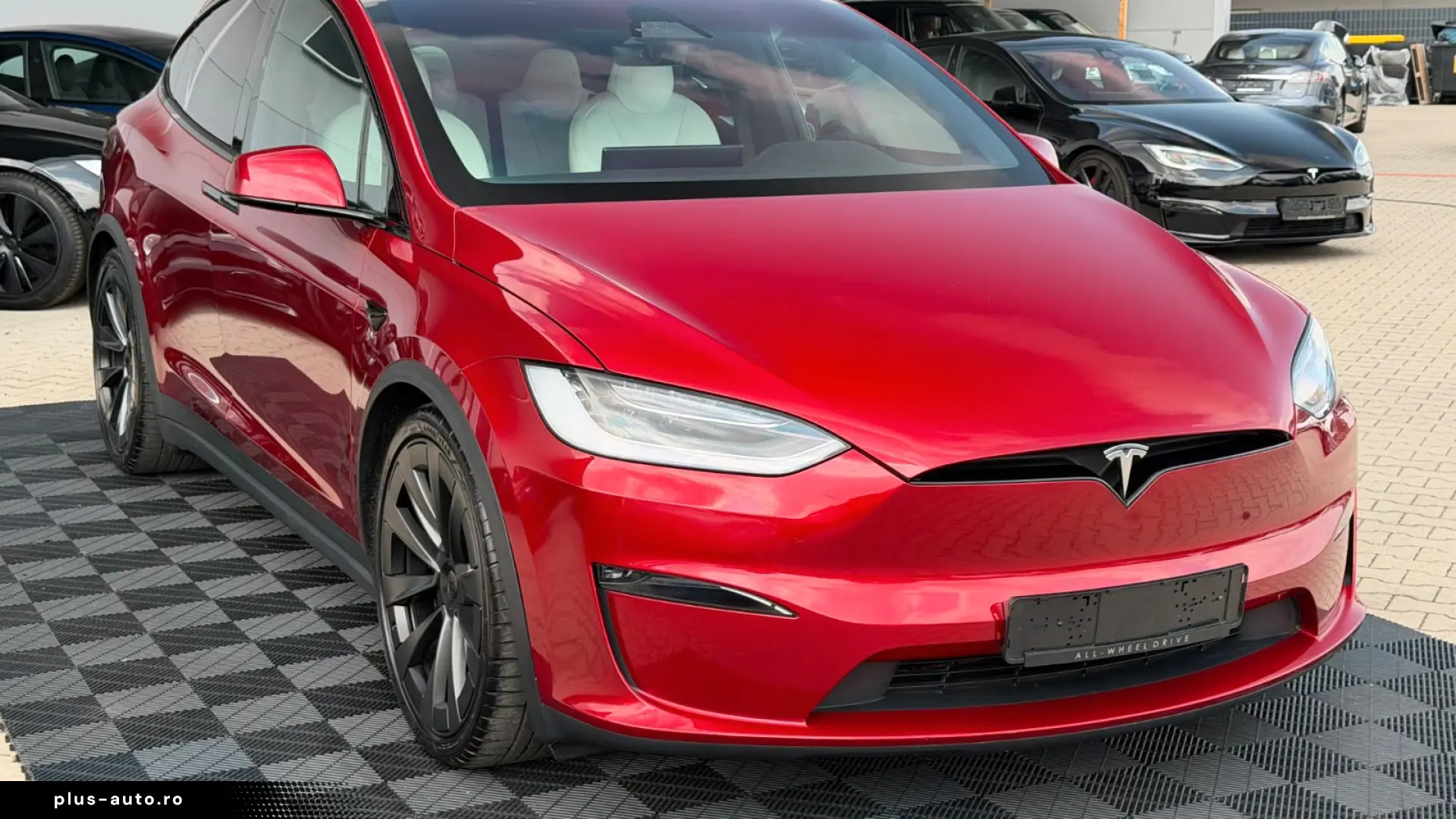 Tesla MODEL X PALLADIUM   EAP4   7 SEAT   ULTRA RED