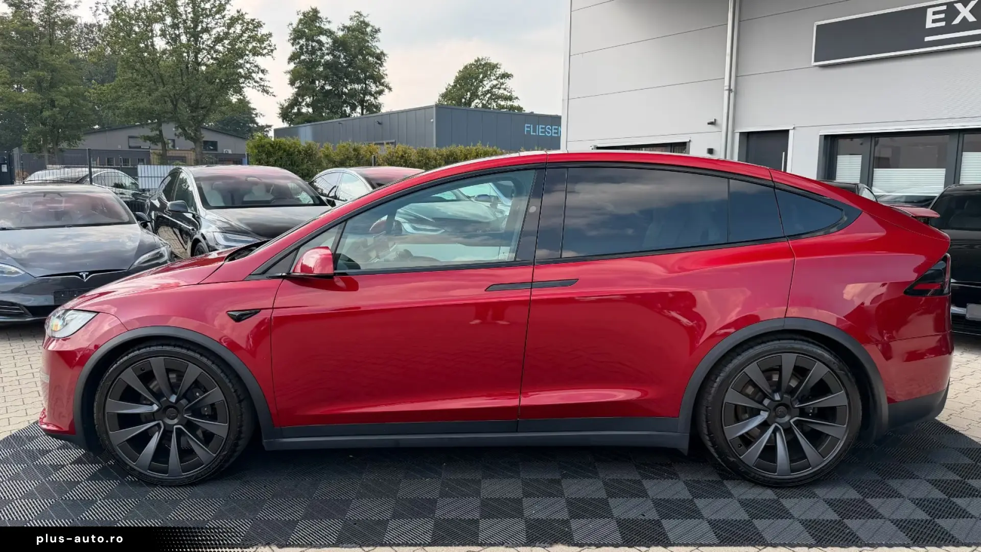 Tesla MODEL X PALLADIUM   EAP4   7 SEAT   ULTRA RED