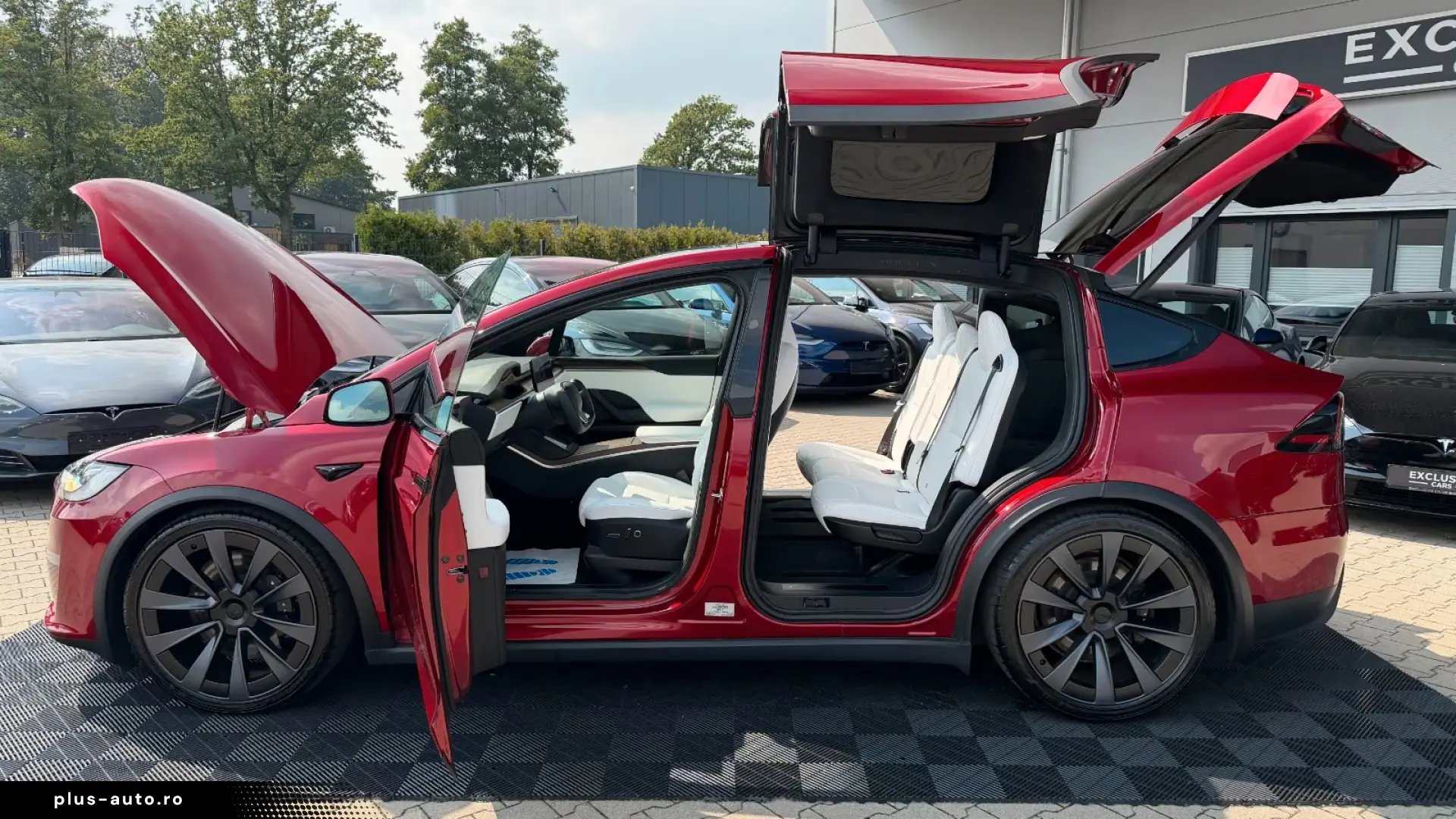 Tesla MODEL X PALLADIUM   EAP4   7 SEAT   ULTRA RED