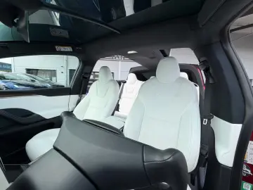 Tesla MODEL X PALLADIUM   EAP4   7 SEAT   ULTRA RED