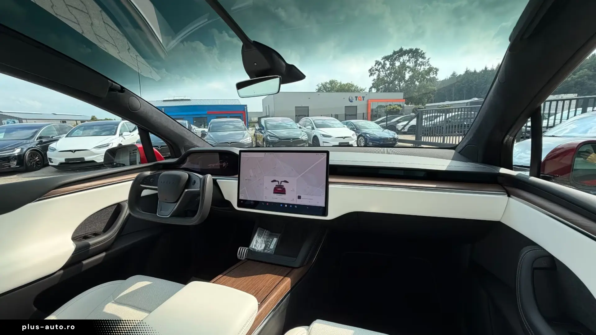 Tesla MODEL X PALLADIUM   EAP4   7 SEAT   ULTRA RED